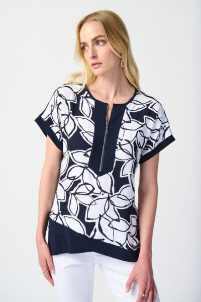 Blusa Azul Marinho e Beje com Estampado Folhas